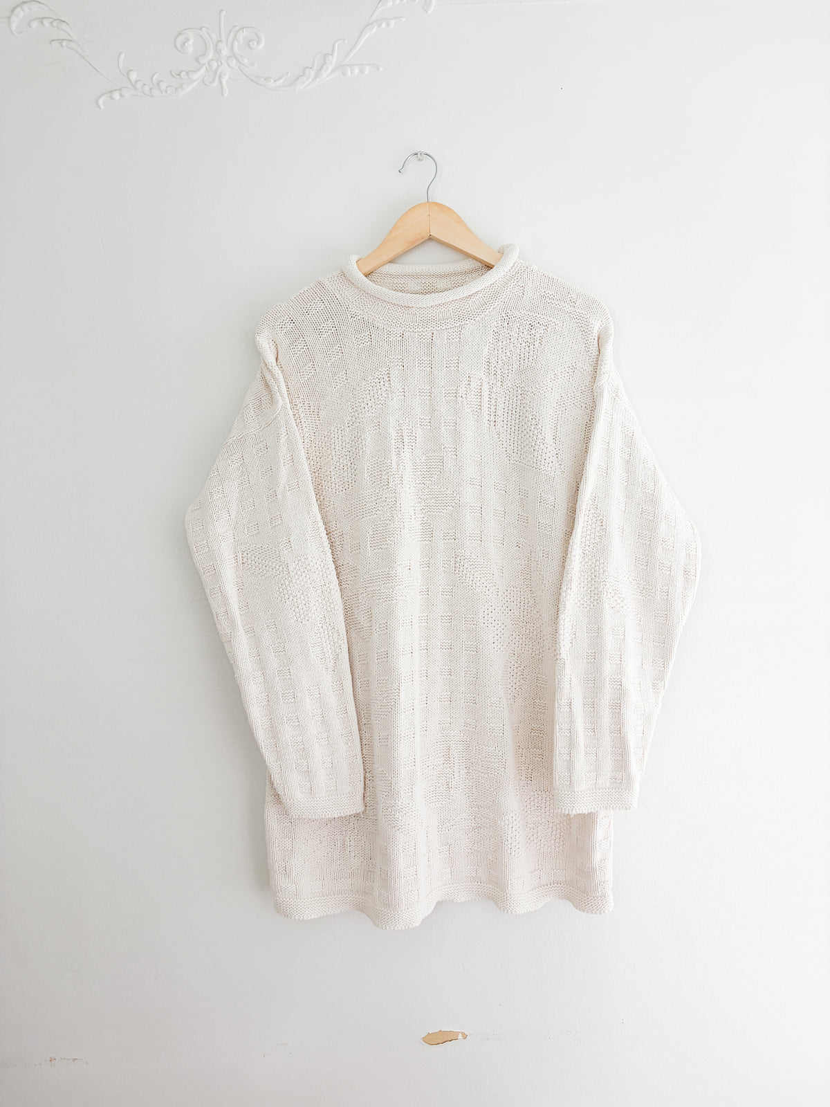 Vintage Patterned Cream Knit