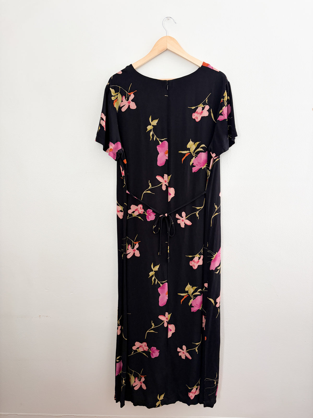 Vintage Black Floral Tie Dress (16)