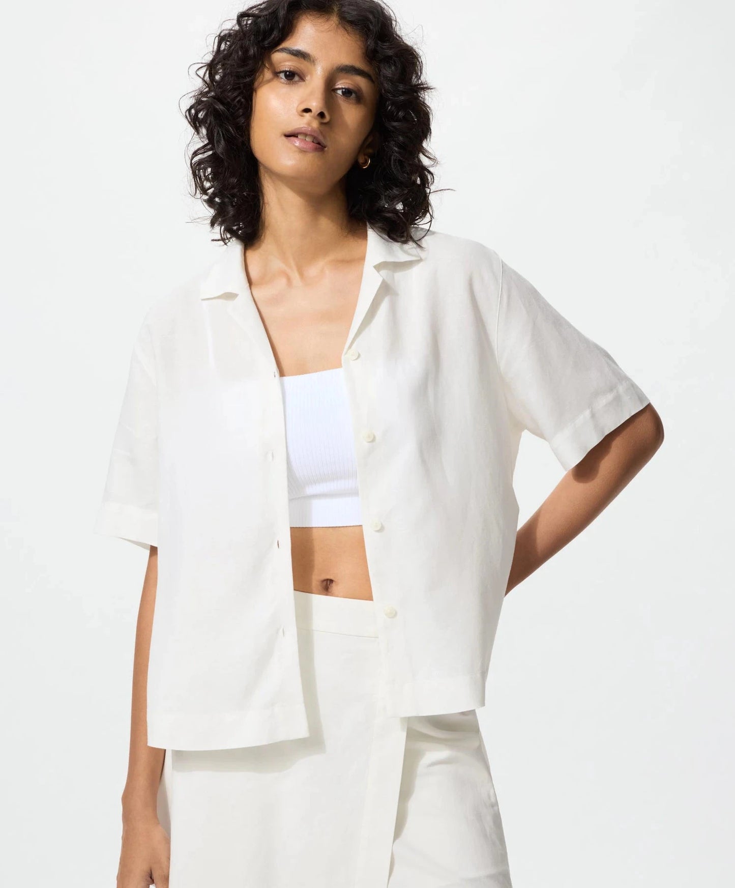 NWT Uniqlo Button Up (L)
