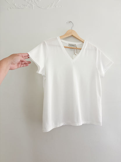 Banana Republic V-Neck Tee (M)