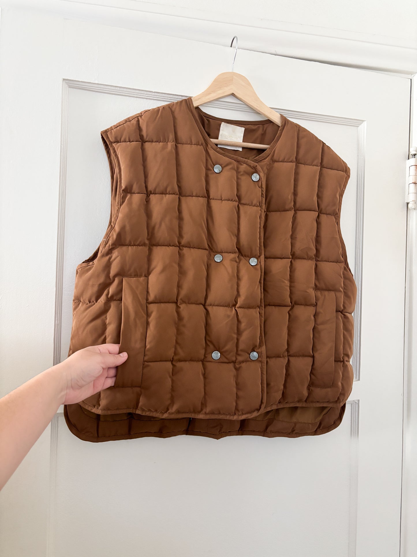 Lucky YY Brown Puffer Vest (OS)