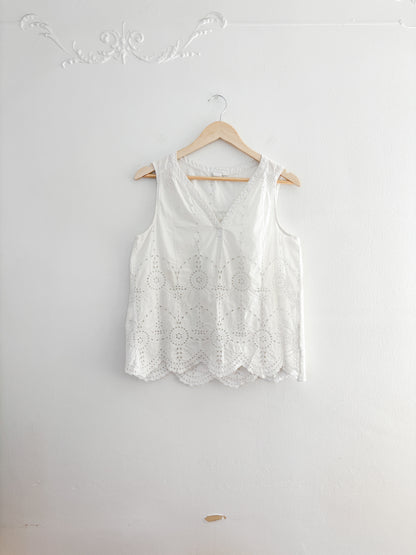 Gap Eyelet Top (S)