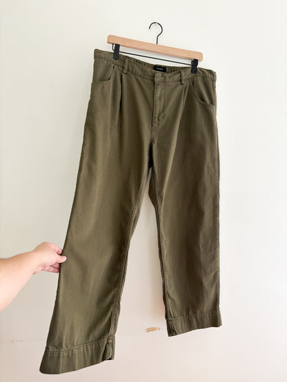 Banana Republic Twill Straight Pull On Pants (L)
