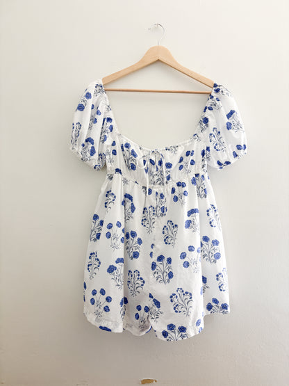 Urban Outfitters Floral Romper (XS/S)