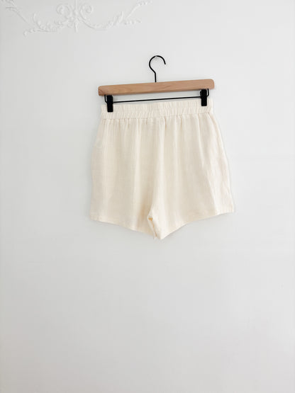 Beige Botany Easy Shorts (M)