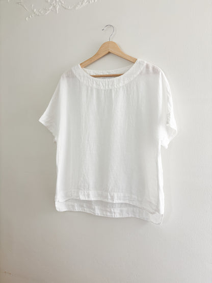 White Label Linen Top (M/L)