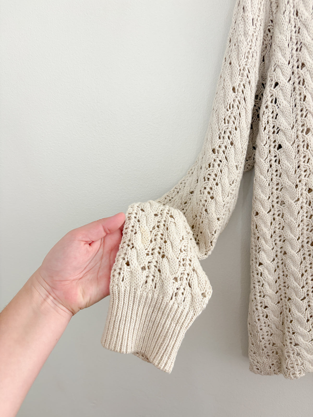 Vintage Liz Claiborne Knit Cardigan 
(S)