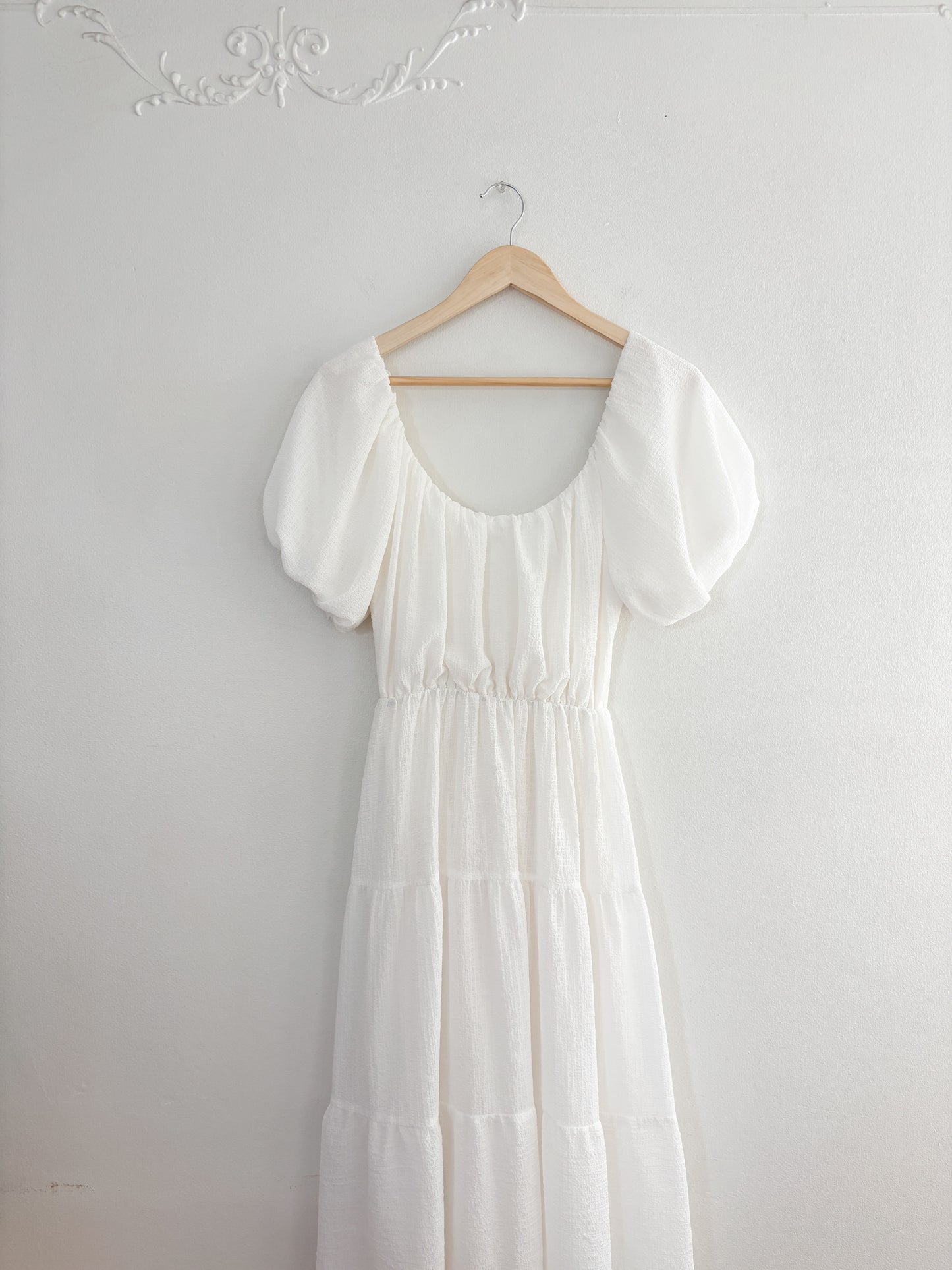 ASTR The Label White Puff Sleeve Dress (XS/S)