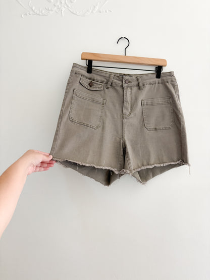 Judy Blue shorts (XL)