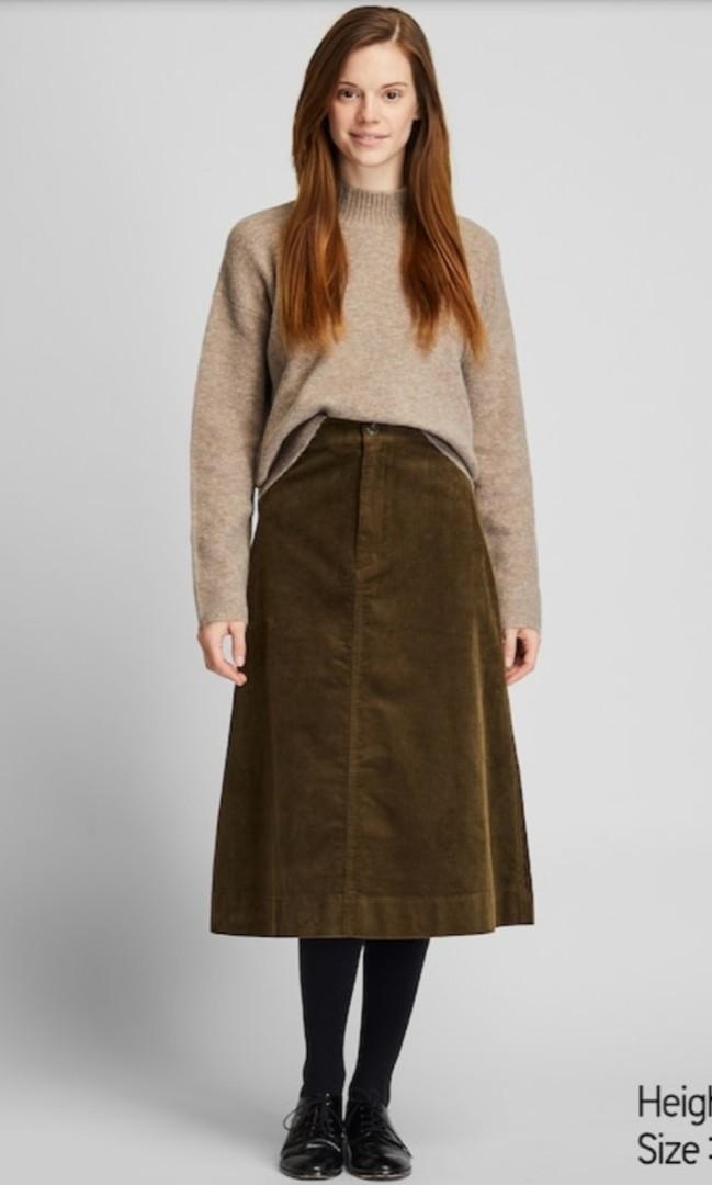 Uniqlo Green Corduroy Skirt (28”)